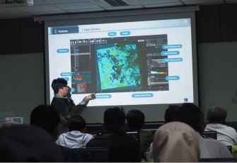 Trainer from Moonsoft guides participants during the training