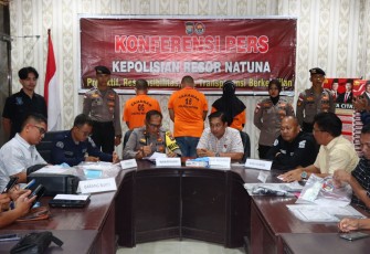 Satuan Reserse Kriminal (Satreskrim) Polres Natuna berhasil menangkap seorang tersangka penipuan arisan bodong berinisial ES (28) pada Selasa (4/2)