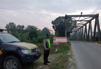Patroli Huting Cegah Gangguan Kamtibmas