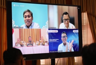 Rapat koordinasi antara Pemprov Kepri dengan Kemenko PMK, Senin (7/7/2025).