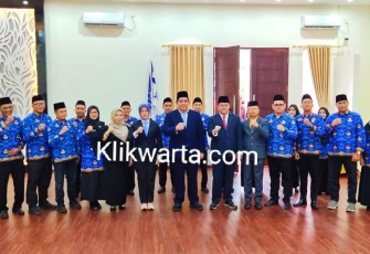 Pelantikan dan Pengambilan Sumpah Jabatan ini dilaksanakan, Jumat (15/08) di Ballroom Awandari Resort.