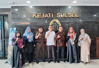 Pengurus LDII Sulawesi Selatan beraudiensi dengan Asintel Kejati Sulawesi Selatan di Kantor Kejati Sulawesi Selatan, Jalan Urip Sumoharjo, Kota Makassar, Sulawesi Selatan, Selasa (10/6/2025). 