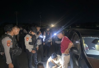 Unit PPRC Ditsamapta Polda Kalteng saat gelar patroli malam Minggu (09/02/2025).