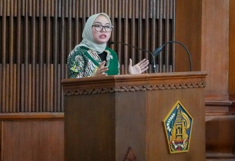 Wakil Menteri Koperasi (Wamenkop) Farida Farichah dalam acara Muswil Dewan Koperasi Indonesia (Dekopin) Wilayah Provinsi Bali, Sabtu (13/12/2025).