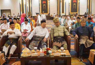 Wali Kota Lis Darmansyah Hadiri Pengukuhan dan Rapat Kerja PMR Kota Tanjungpinang Periode 2025-2030