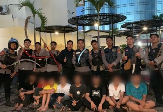 Polres Jakbar Amankan Aksi Konvoi Remaja Bawa Sajam