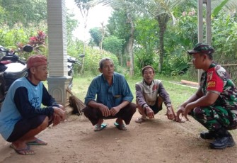 Babinsa Bodag Hadir di Tengah Warga