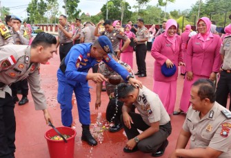 73 Personel Polres Bintan Resmi Naik Pangkat Setingkat Lebih Tinggi
