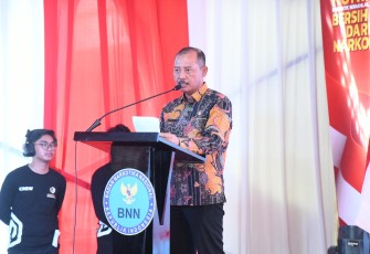 Sekretaris Daerah Provinsi Kepulauan Riau, Drs. Adi Prihantara, mewakili Gubernur Kepri menghadiri Launching 'Wisata Dunia Kopi' Kampung Madani Bersinar yang digelar Badan Narkotika Nasional Provinsi (BNNP) Kepri di Kelurahan Muka Kuning, Batam, Kamis (13/2)