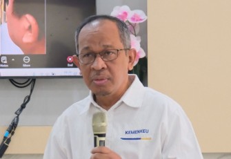 Pakar ekonomi dan pembangunan Aceh, Safuadi, ST., M.Sc., Ph.D, yang juga merupakan Kepala Kantor Wilayah Bea dan Cukai Aceh