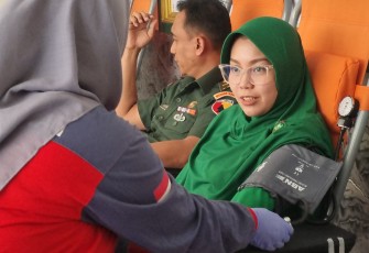 Persit KCK Cab XV Kodim 0801/Pacitan Gelar Donor Darah
