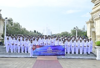 Kowal Wilayah Jakarta saat Ziarah dan Tabur Bunga ke TMP Kalibata