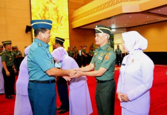 Sertijab Tiga Kabalakpus TNI