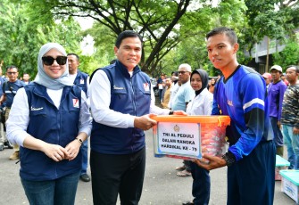 Dankomar Dampingi Kasal Dalam Bakti Sosial