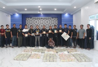 Press release tersangka dan barang bukti