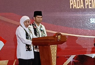 Khofifah-Emil 