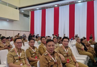Wali Kota Bitung Hengky Honandar Hadiri Acara Sarasehan Nasional di Gedung MPR RI Jakarta 
