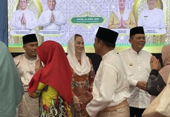Bupati Natuna Cen Sui Lan Hadiri Halal Bi Balal yang Diadakan Oleh Gubernur Kepri
