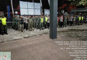  Kodim 0801/Pacitan Laksanakan Apel Gabungan PAM Rontek Gugah Sahur