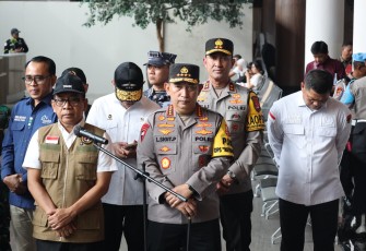Menko PMK Kunjungi Pelabuhan Merak Cek Arus Mudik