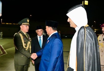 Presiden RI Disambut Hangat oleh Atase Pertahanan dan Pejabat Indonesia