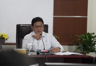 Wakil Menteri Transmigrasi Viva Yoya Mauladi menerima kunjungan dua bupati. Dua bupati yang melakukan kunjungan kerja ke Kantor Kementerian Transmigrasi (Kementrans) di Kalibata, Jakarta