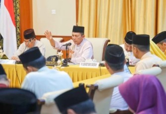Gubernur Kepri Ansar Ahmad saat Pimpin Rapat Finalisasi, Gubernur Ansar: " KURMA 2026 Harus Jadi Penggerak Ekonomi Umat".