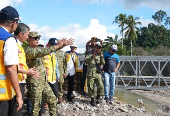 Wakil Ketua 1 Satgas PRR Letjen TNI Richard Tampubolon saat Tinjau Padang Sidimpuan dan Tapanuli Selatan Sumatera Utara.
