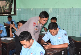 Pelatihan pemanfaatan AI bagi 361 siswa yang digelar Polres Karanganyar bersama Senopati Academy, di SMK Negeri 2 Karanganyar, Kamis (3/9/2026).