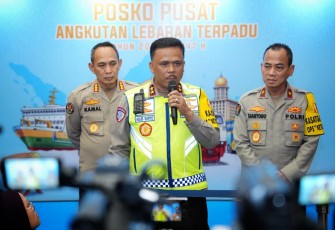 Kakorlantas Polri Irjen Pol. Drs. Agus Suryonugroho S.H., M.Hum menghadiri Pembukaan Posko Pusat Angkutan Lebaran Tahun 2026 di Kantor Kementerian Perhubungan (Kemenhub), Jumat (13/3).
