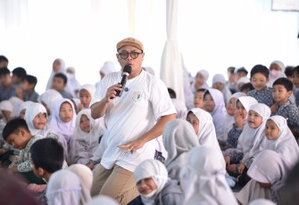 Kemendikdasmen Ajak Keluarga Luangkan Satu Jam Berkualitas Bersama Anak Hadapi Adiksi Gawai