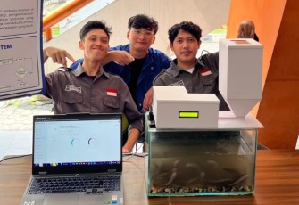 Mahasiswa UPER Rancang Teknologi Pakan Cerdas 