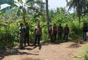 Peninjauan lahan calon markas Yon Teritorial Pembangunan