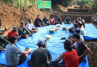 Tasyakuran pembangunan jembatan perintis garuda 