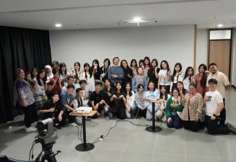 Duo Machineast Malaysia Tampil di BINUS @Medan, Dari Tipografi Kinetik ke Media Digital