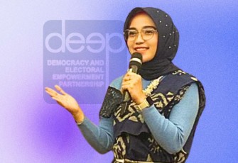 Direktur Democracy and Election Empowerment Partnerhsip (DEEP) Indonesia, Neni Nur Hayati