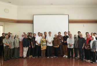 Dorong Ketersediaan Benih Unggul, PT RPN, Anak Usaha Holding Perkebunan Nusantara Bahas Relaksasi Regulasi Perbenihan Karet