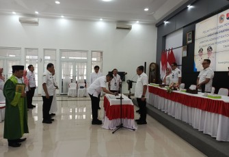 Bupati Rober Christanto Resmi Lantik Kurniadi Maulato Jadi Sekda Karanganyar