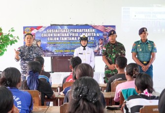 Sosialisasi penerimaan prajurit TNI AL di Seram Barat 
