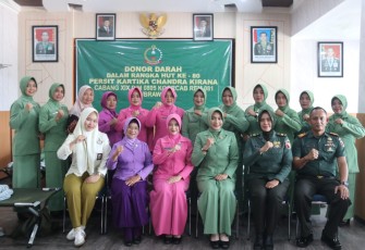 Baksos donor darah HUT Persit KCK ke 80 di Kodim Ngawi