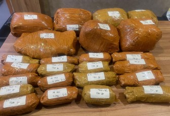 Barang bukti ganja 9,4 Kg