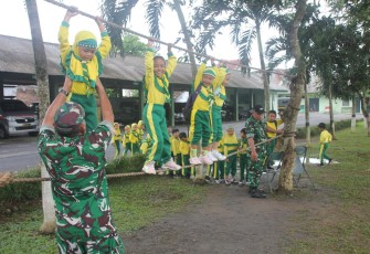 Outing class sekolah wilayah desa binaan 