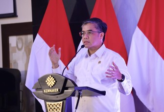 Menteri Ketenagakerjaan, Yassierli dalam Forum Sekretaris Kementerian/Lembaga yang diselenggarakan Sekretariat Jenderal Kemnaker di Jakarta, Rabu (11/2/2026)
