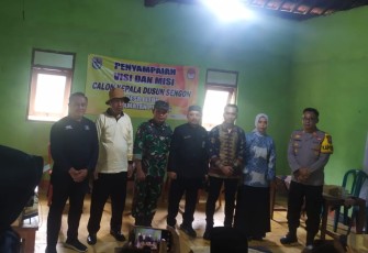 Foto bersama usai pengambilan sumpah Kasun 