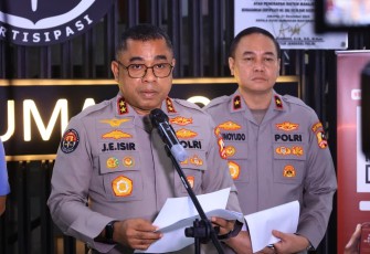 Kepala Divisi Humas Polri, Irjen Pol Johnny Eddizon Isir