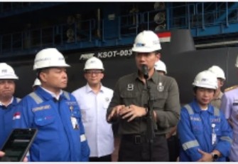 Menko Infrastruktur AHY Tinjau PT PAL Surabaya, Nilai Industri Galangan Kapal Kunci Kedaulatan Maritim*