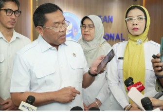 Wamen BGN Sony Sonjaya