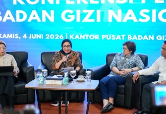 Kepala Badan Gizi Nasional, Nanik S. Deyang, dalam Konferensi Pers Badan Gizi Nasional yang digelar di Kantor Pusat BGN, Kamis (4/6)