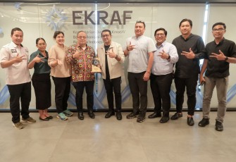 Menteri Ekonomi Kreatif, Teuku Riefky Harsya, menerima audiensi dari Serikat Media Siber Indonesia (SMSI) di Kantor Kementerian Ekraf, Jakarta, Kamis (11/6/2026)