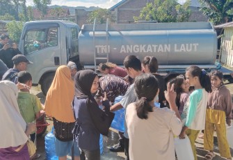 TNI AL Kodaeral VI Lanal Palu Terjunkan Satgas dan Posko Darurat di Sigi Pasca-Gempa M 6,7